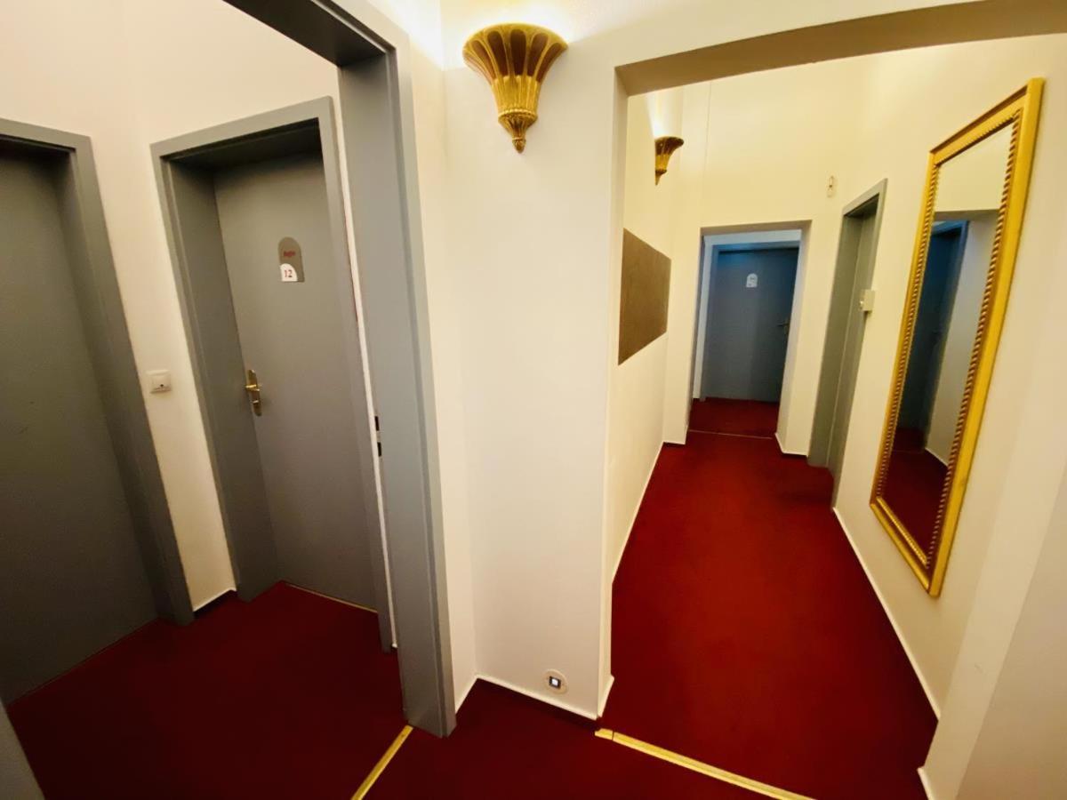 Doppelzimmer Humidor, Direkt Am Alten Strom Rostock Zewnętrze zdjęcie